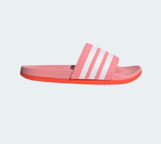 Slip into these women's adidas slides for easy-to-wear comfort. A contoured footbed features Cloudfoam Plus for a super-soft cushioned feel. 