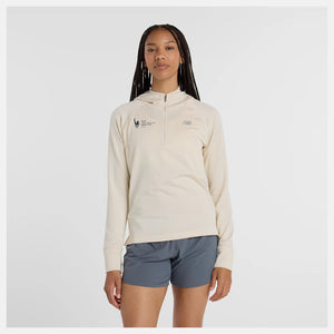 This warming hoodie is the ideal layer for cold outdoor adventures
