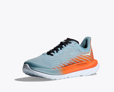 Front angled view of the Men's HOKA Mach 5 in the color Mountain Spring/Puffin's Bill