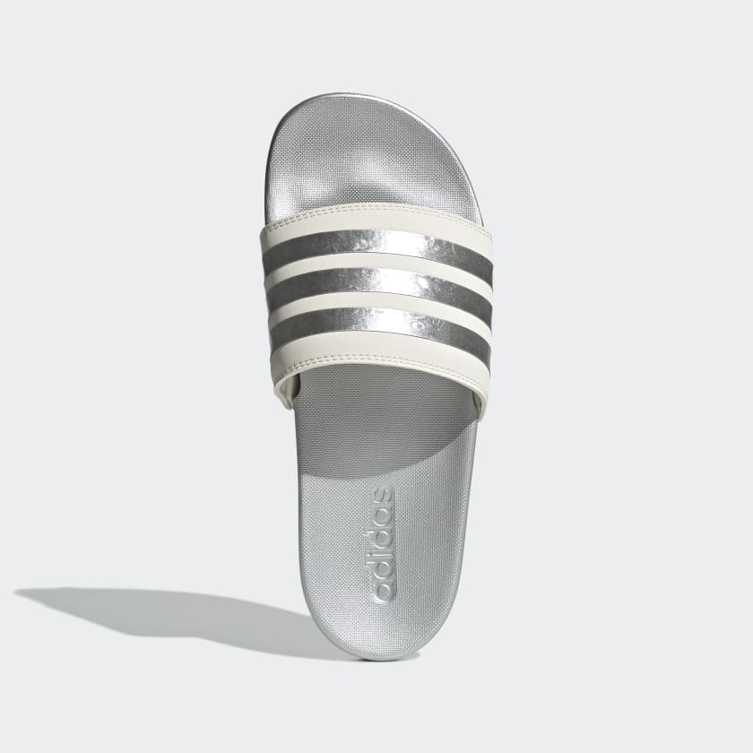 Top view of the Women's Adidas Adilette Comfort Slide in Chalk White/Matte Silver