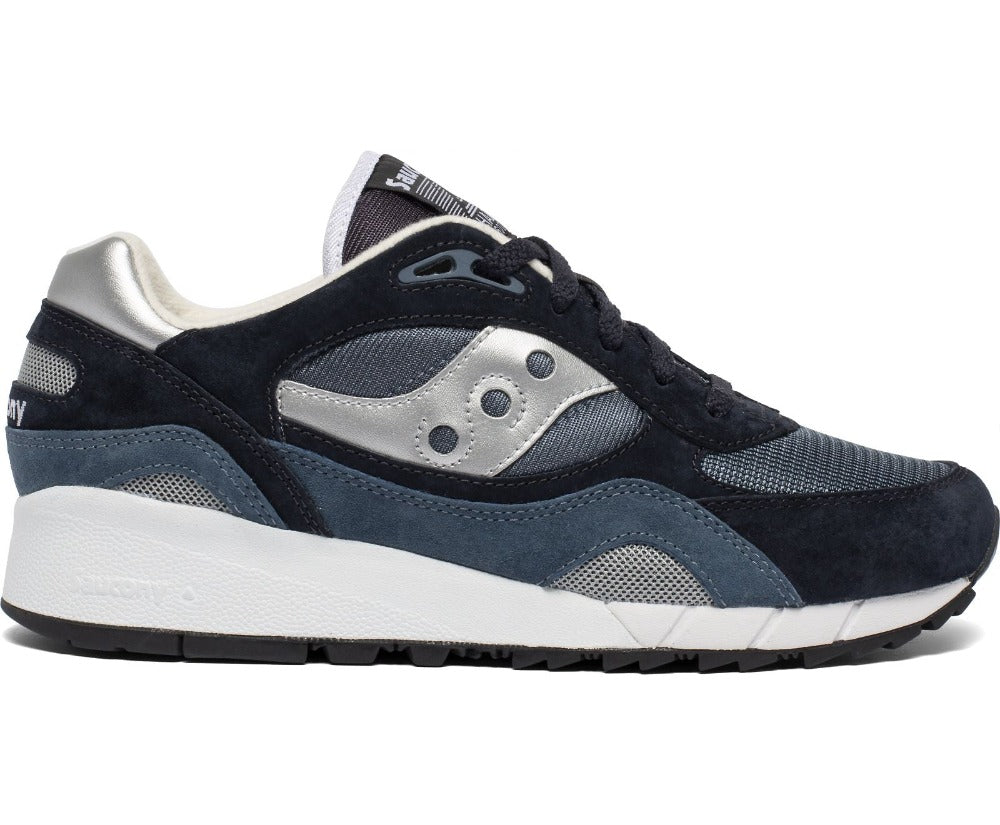 The latersal view of t4he Shadow 6000 shows how classic the shoe is especially in this Navy colorway