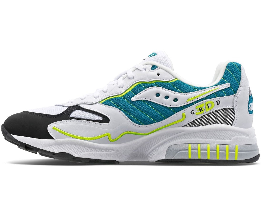 The medial part of this shoes looks the same as the lateral side.  Same color scheme along with the Saucony logo.