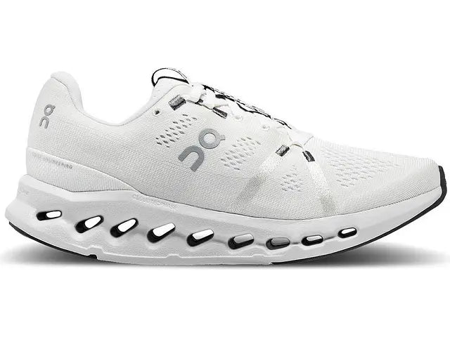 Lateral view of the Women's ON Cloudsurfer in the color White/Frost