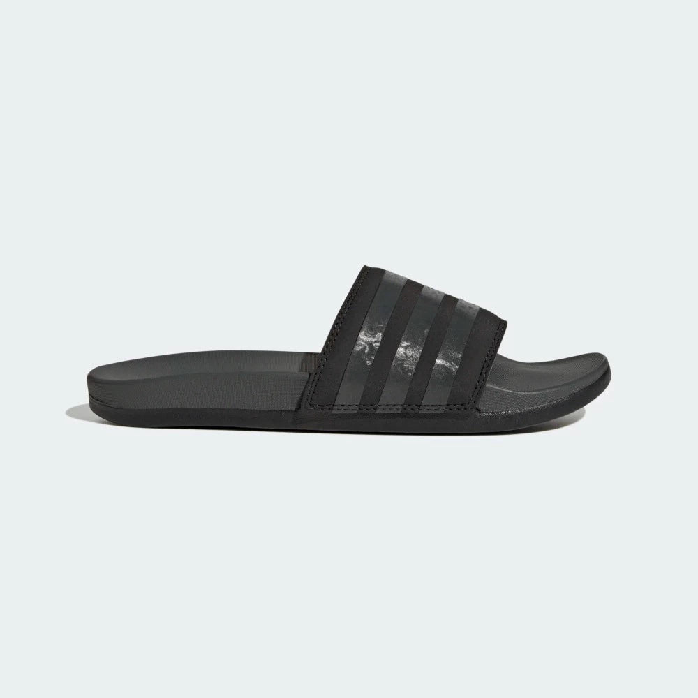 Lateral view of the Women's Adidas Adilette Comfort Slides in Core Black