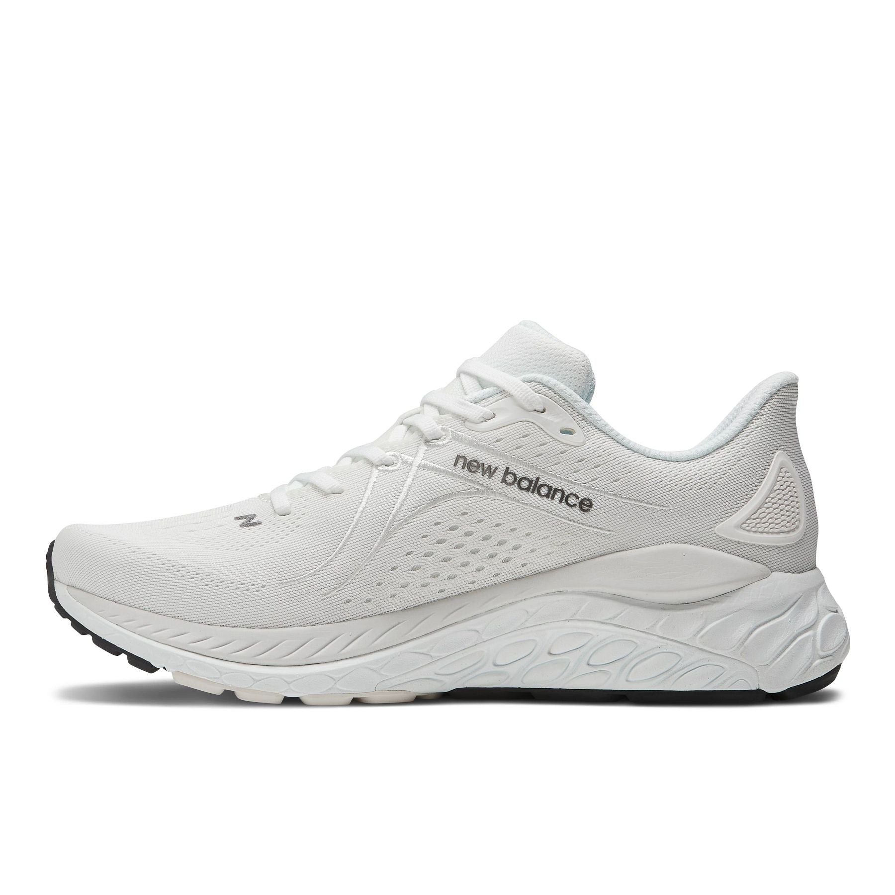 Medial view of the Men's New Balance 860 V13 in the color White/Silver