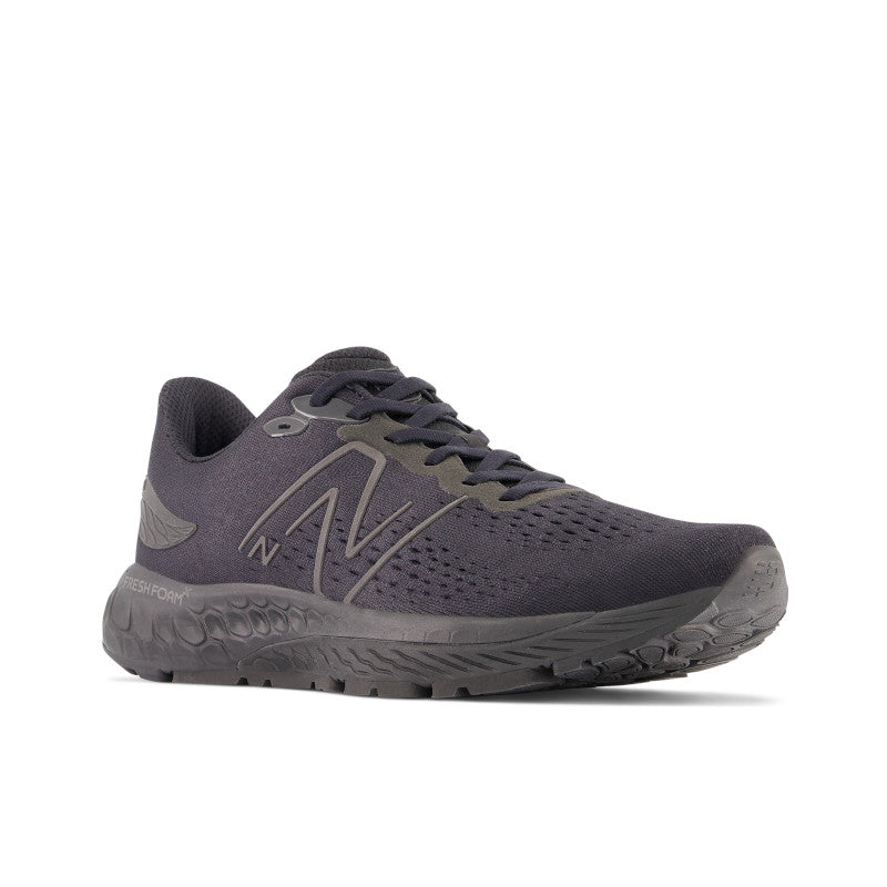 the New Balance 880 was built to provide consistent performance for the neutral runner.  
