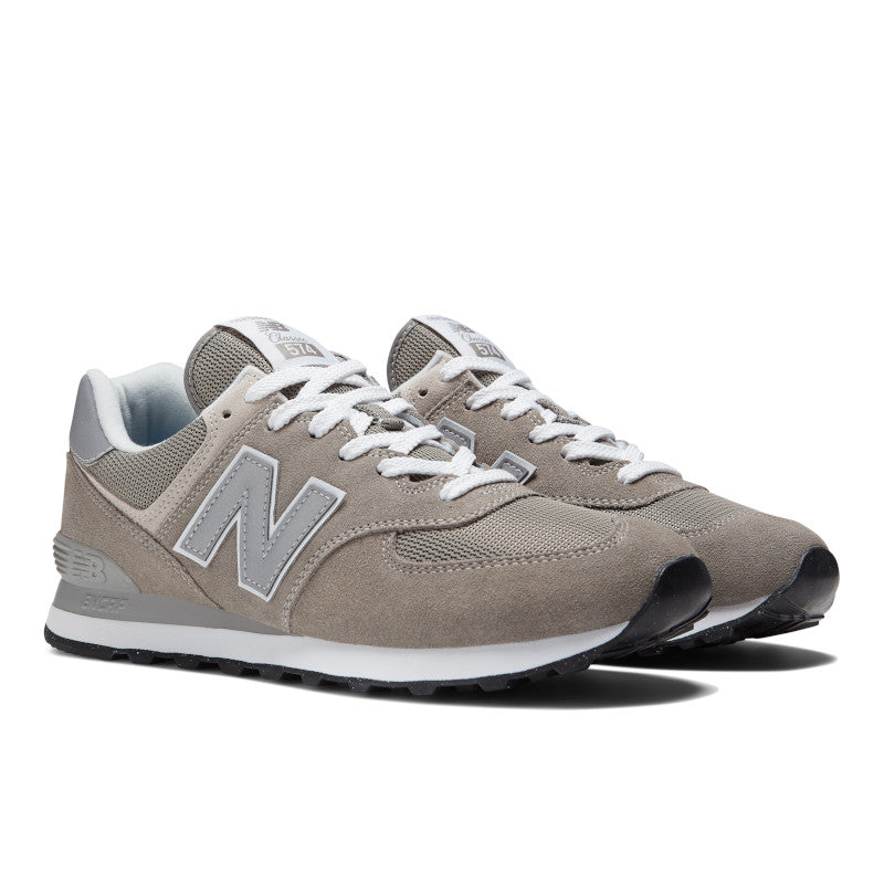 ‘The most New Balance shoe ever’ says it all, right? No, actually. The 574 might be our unlikeliest icon. The 574 was built to be a reliable shoe that could do a lot of different things well rather than as a platform for revolutionary technology, or as a premium materials showcase.