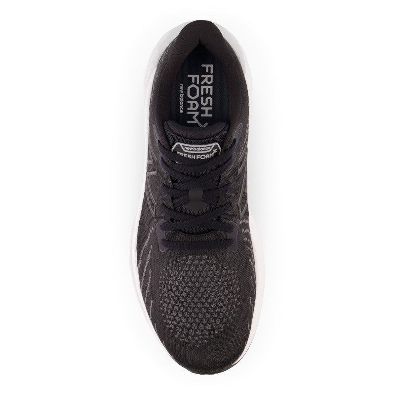 Top view of the Men's Vongo 5 by New Balance in the color Black/Phantom/Steel