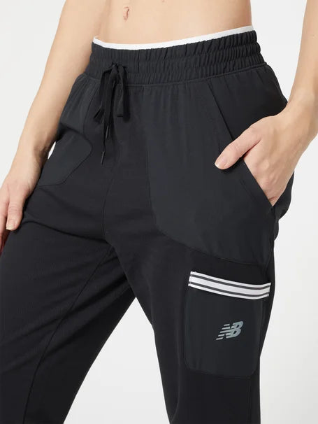 Zoomed in side pocket view of the Women's Q Speed Jogger from New Balance in Black