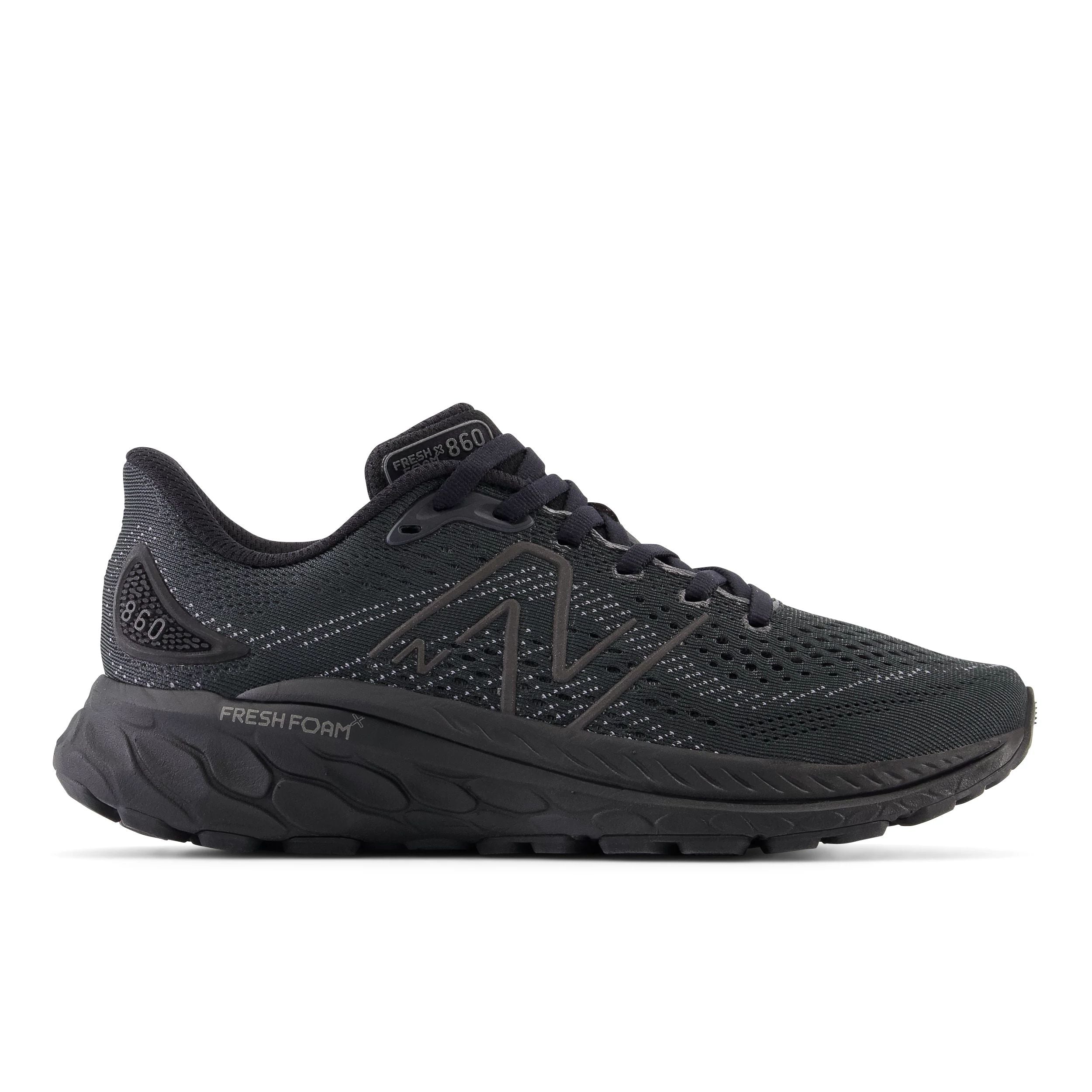 Lateral view of the Women's New Balance 860 V13 in the color Black/Black