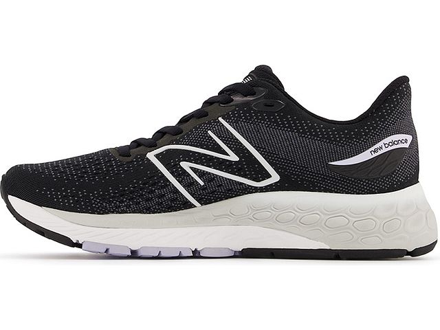 Medial view of the Women's 880 V12 by New Balance in the color Black/Violet Haze